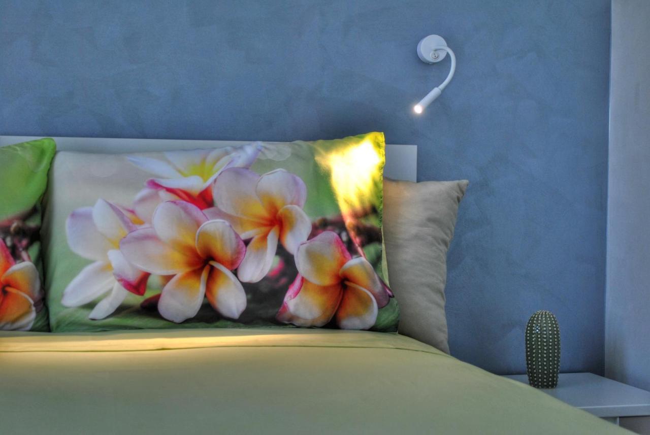Villa Dedalisa By Holidayngo Acireale Kültér fotó