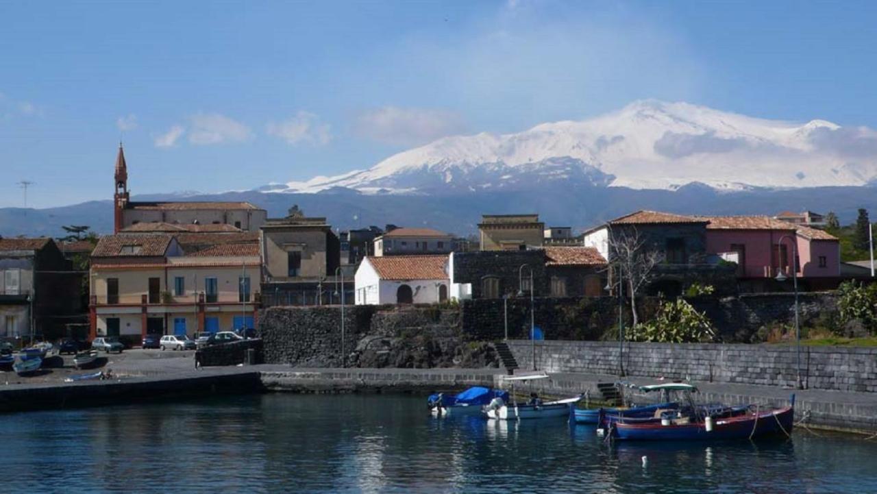 Villa Dedalisa By Holidayngo Acireale Kültér fotó